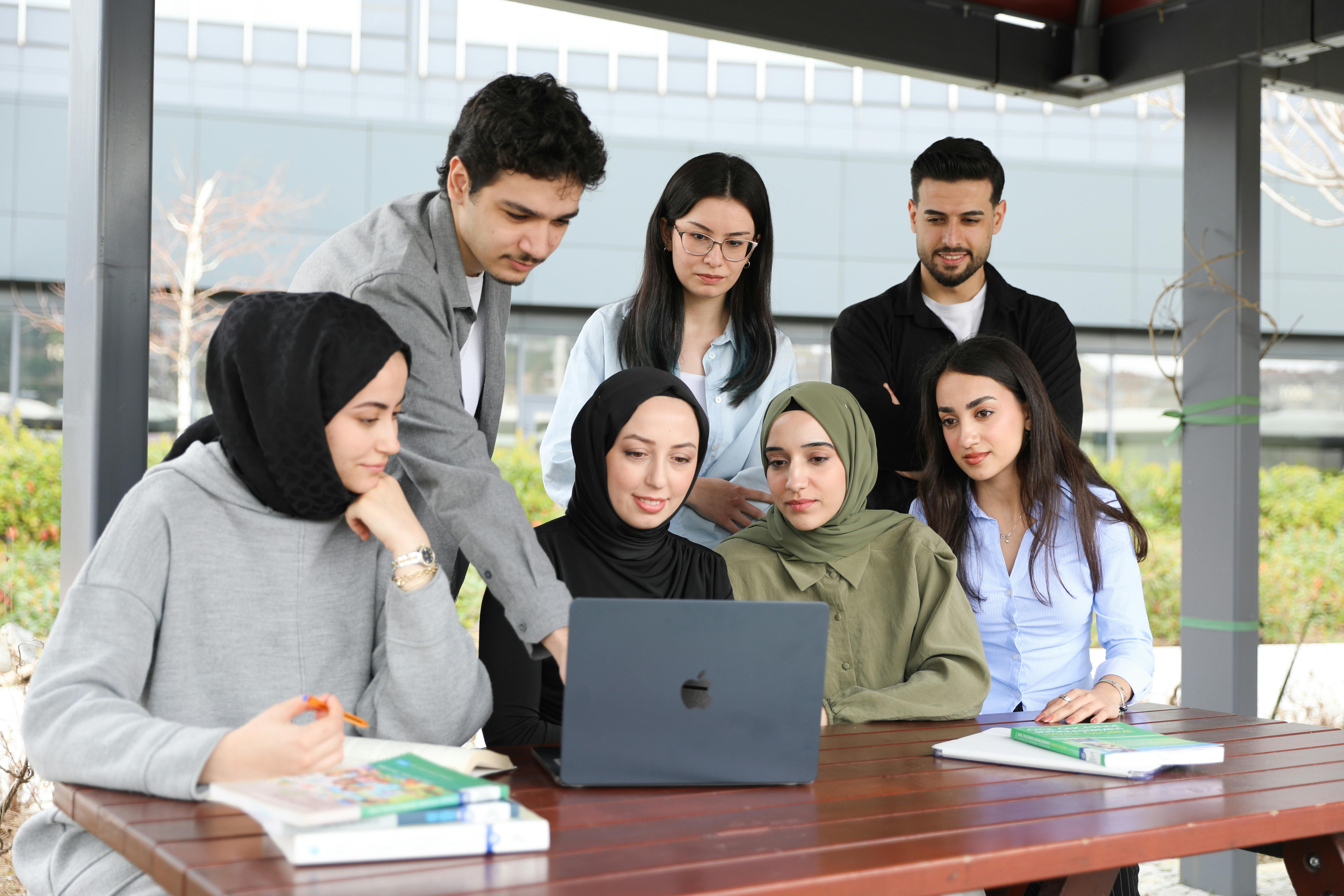 German language instructor teaching a class at The Global Institute